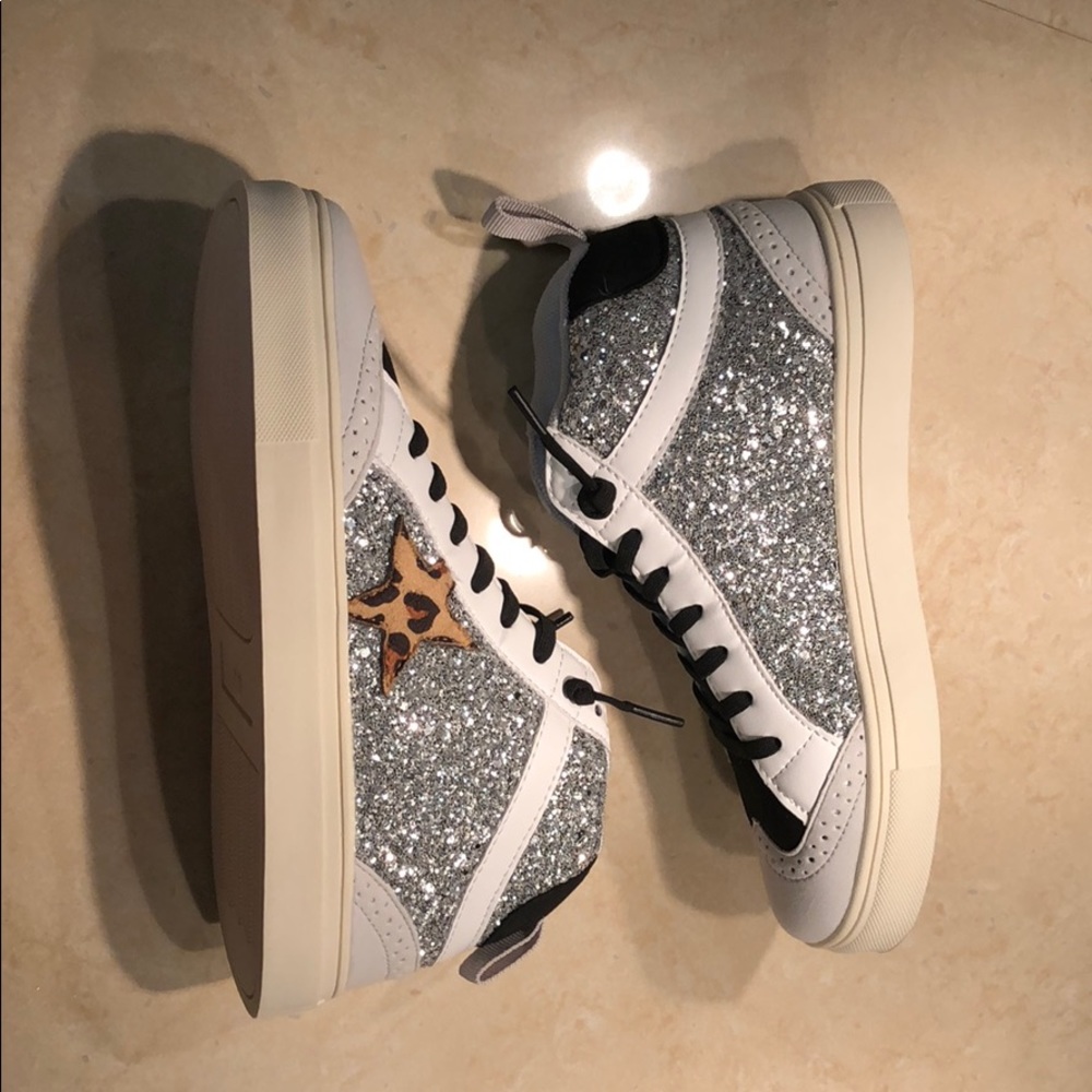 Shoes - Picture 1 of 1